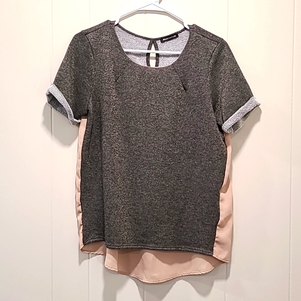 SALE!! Cute Top
